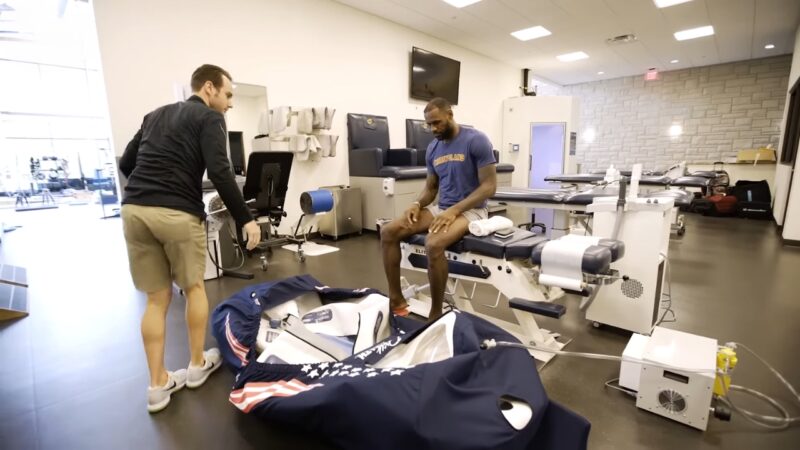 LeBron James and Hyperbaric Chambers: Unveiling the MVP's Recovery Routine